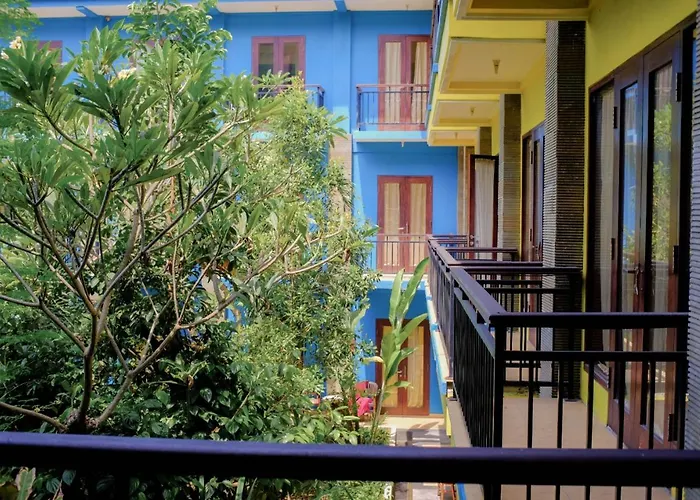 Damai Hotel 3*